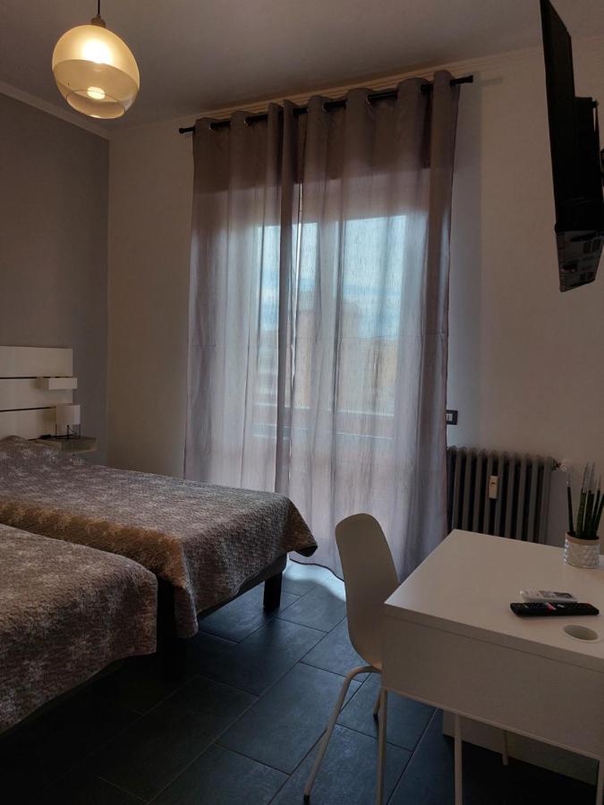 San Lorenzo Accomodation Рим Экстерьер фото